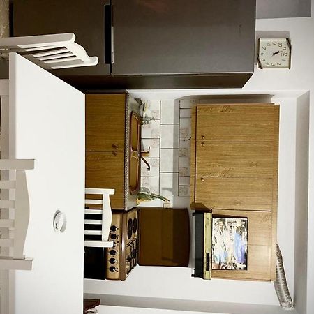 Honey Apartment Near Port Of Saranda מראה חיצוני תמונה
