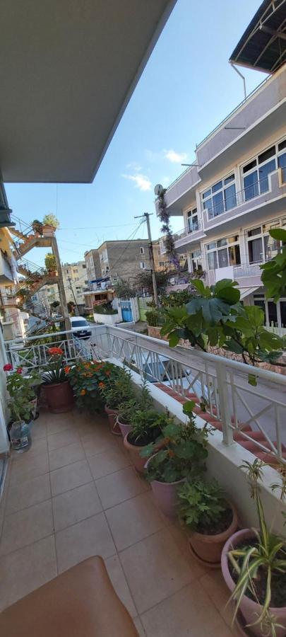Honey Apartment Near Port Of Saranda מראה חיצוני תמונה